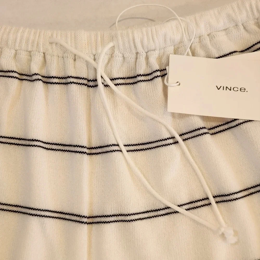 NWT || VINCE || Chalk, Stripes, shorts, baggy, pajamas, pjs, xx small